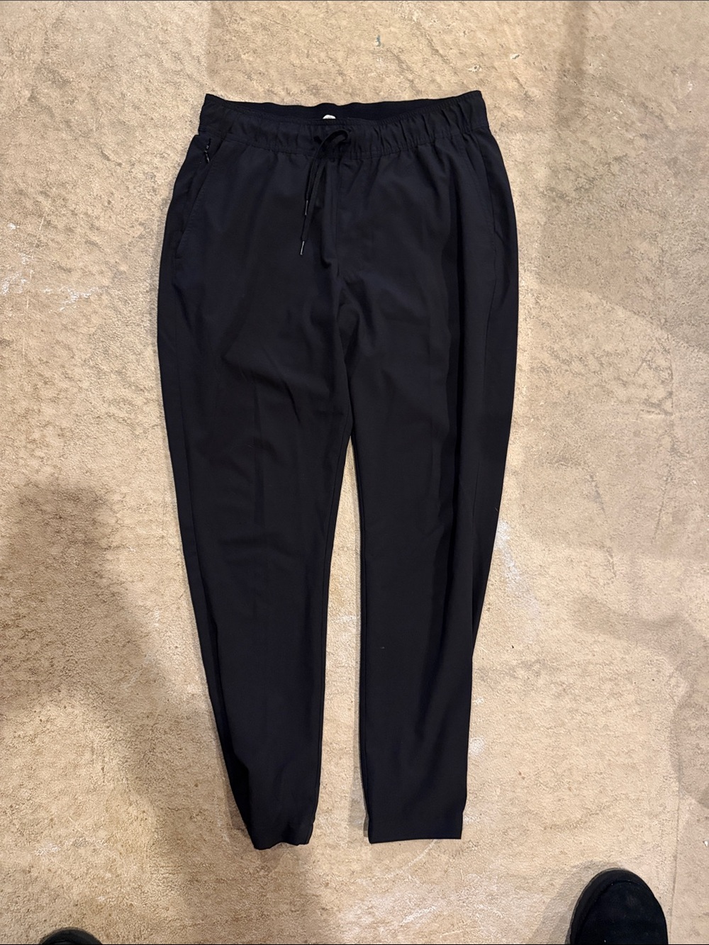 Travis Matthew Men's Black golf Jogger Pants